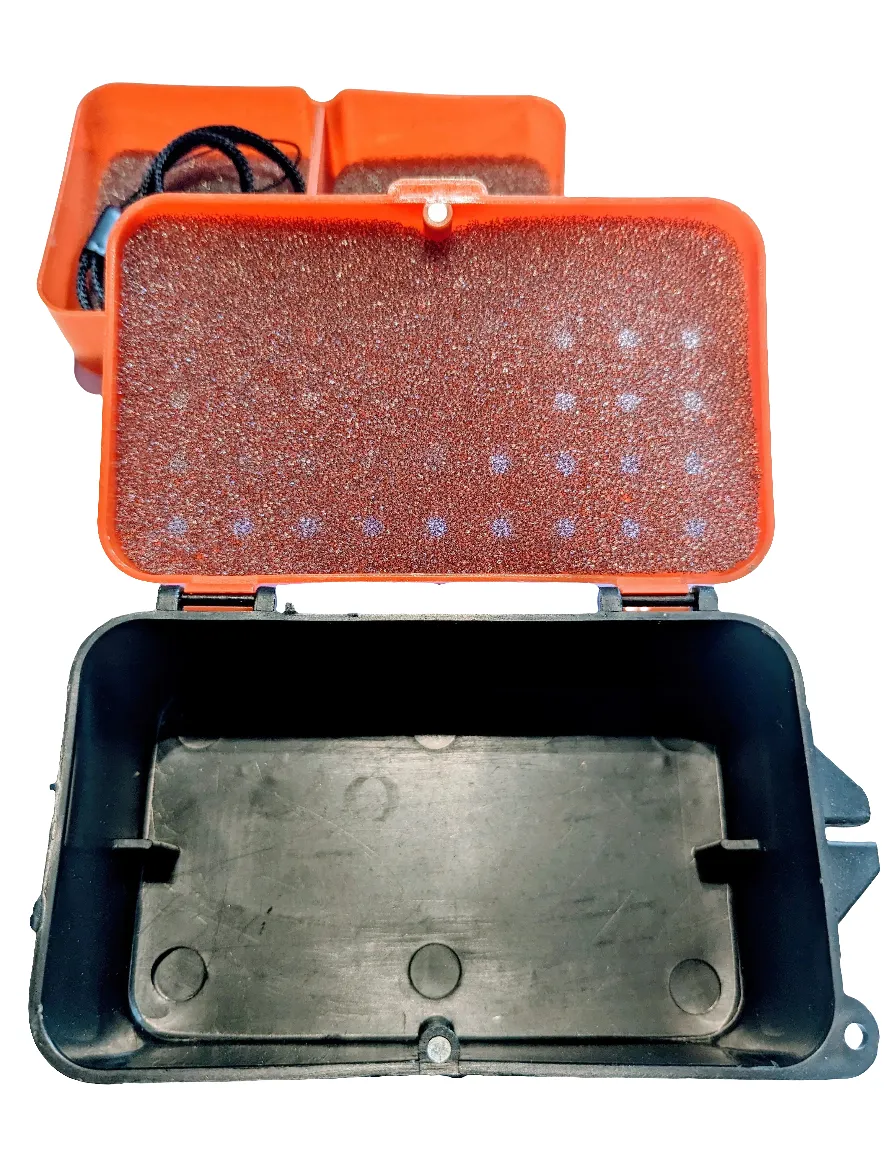Live Bait Box