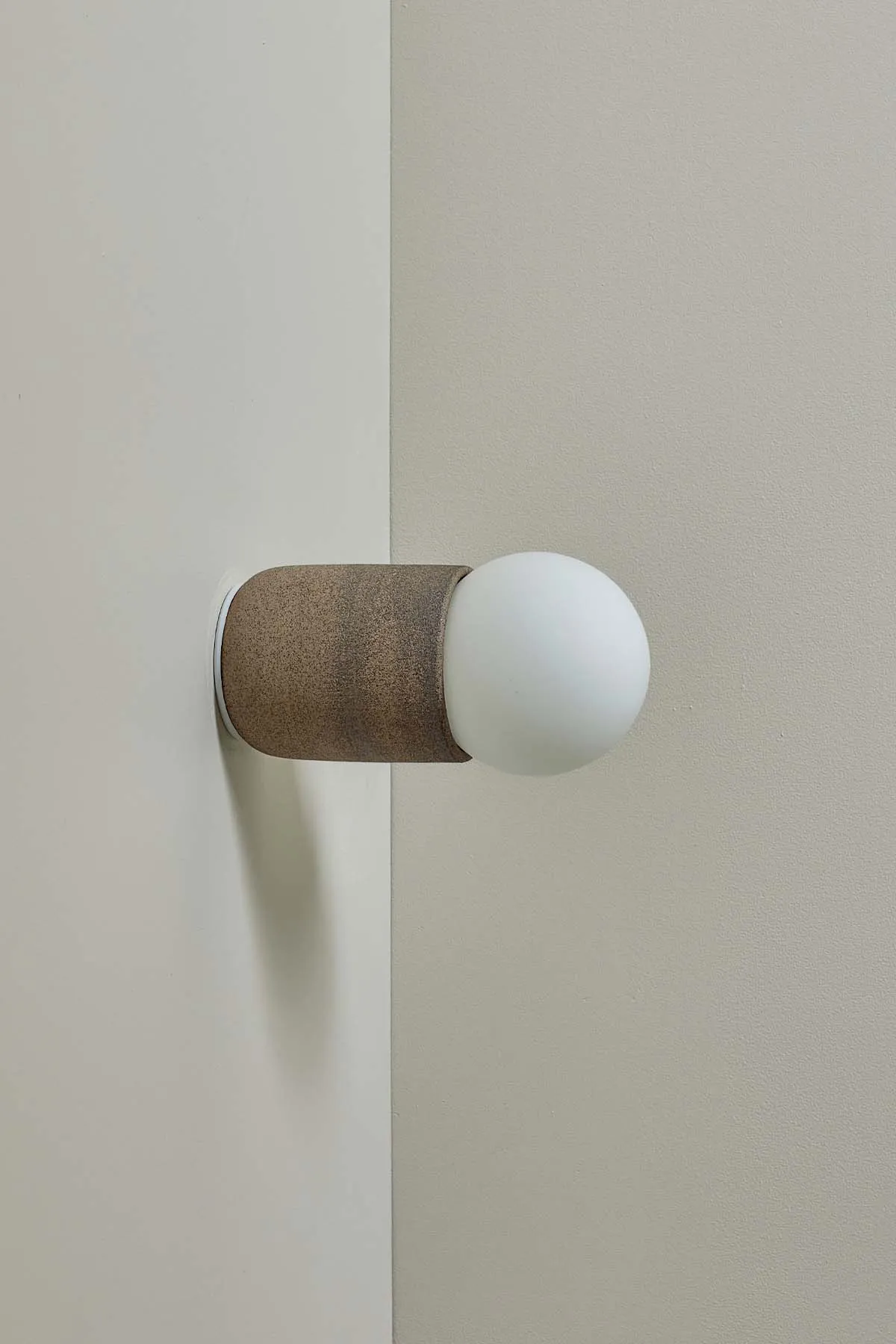 TERRA 1 SURFACE SCONCE, FLUSH MOUNT
