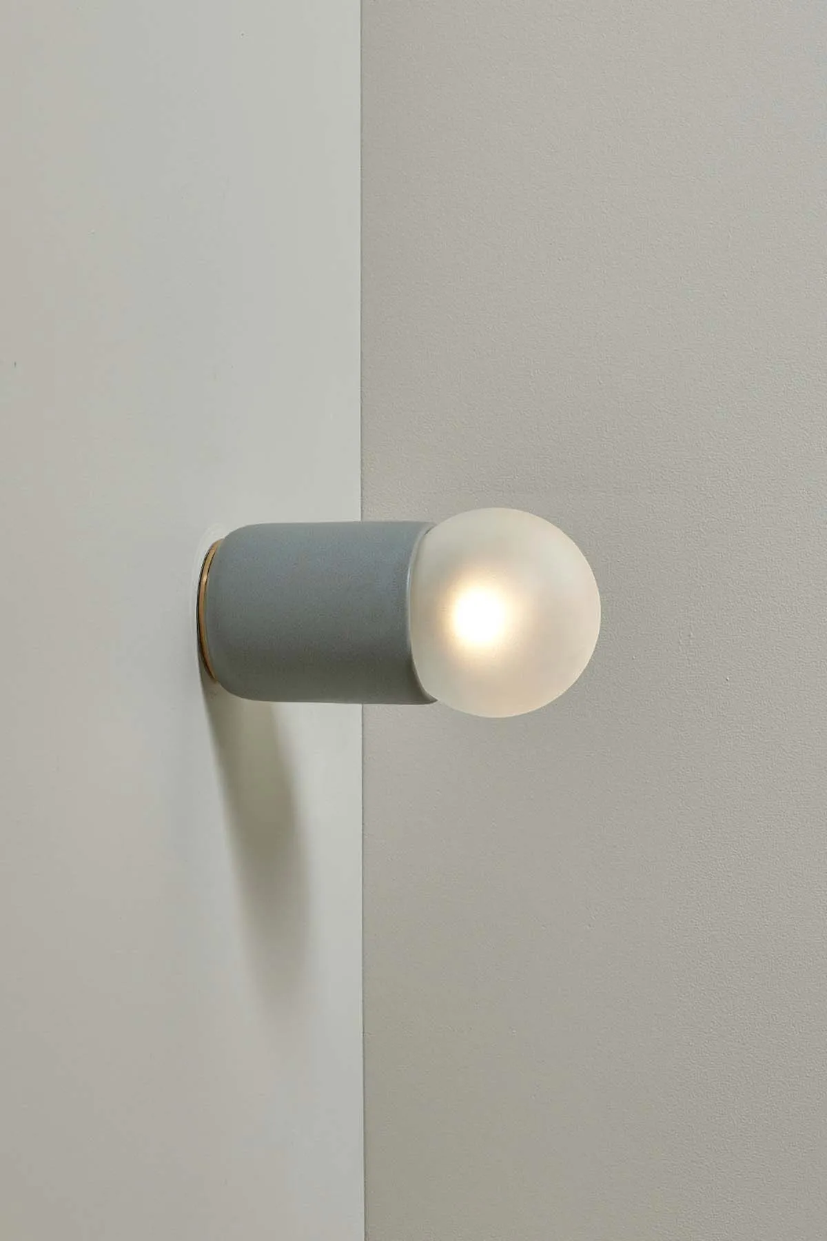 TERRA 1 SURFACE SCONCE, FLUSH MOUNT