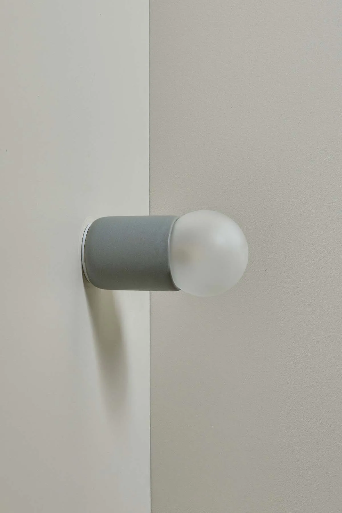 TERRA 1 SURFACE SCONCE, FLUSH MOUNT